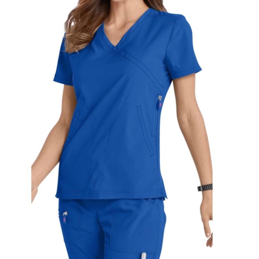 Koi Lite Philosophy Mock Wrap Ribbed Panel Top